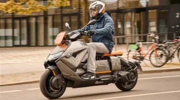 حظر شامل.. السكوتر الكهربائي يُمنع نهائيًا في شوارع ومحاور القاهرة مع فرض غرامات مشددة على المخالفين